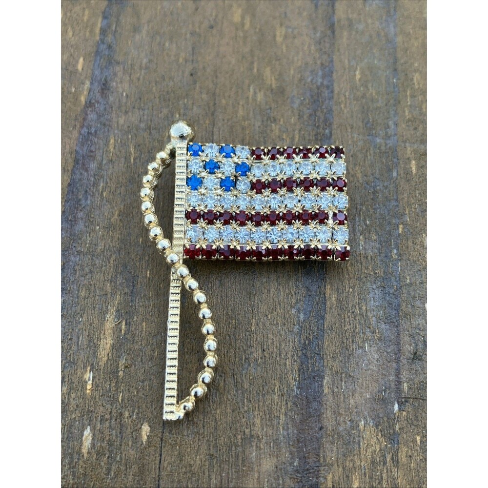 Vintage RAFAELLA All Prong Set Rhinestone American Flag Brooch Pin USA Patriotic